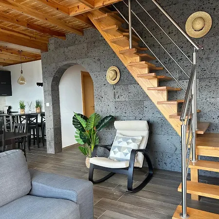 Adega Do Cagarro * Prainha (Sao Roque do Pico)